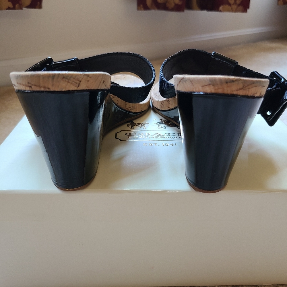 Coach Bernadette Wedge - Picture 10 of 10